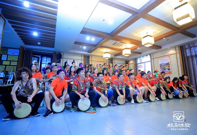 一汽解放動(dòng)力“凝心聚力  團(tuán)結(jié)協(xié)作”2021年新入職員工培訓(xùn)